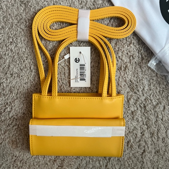 Telfar - small - Picture 5 of 5